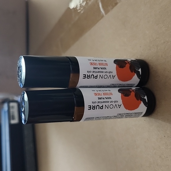 2 Pk! Avon Pure Roll-on essential oils; Scent: Outdoor friend 10ml/0.34 fl.oz. - Picture 1 of 7